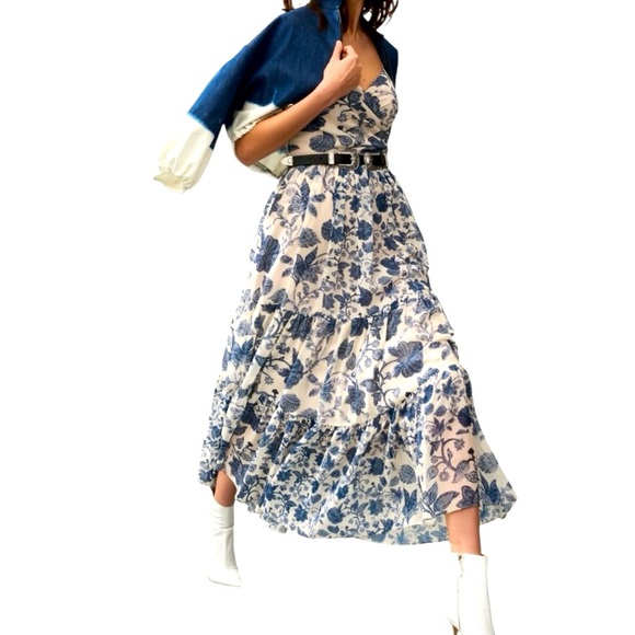 Sachin + Babi Dresses & Skirts - Sachin + Babi Dalia Dress Indigo & Ivory Tapestry Floral